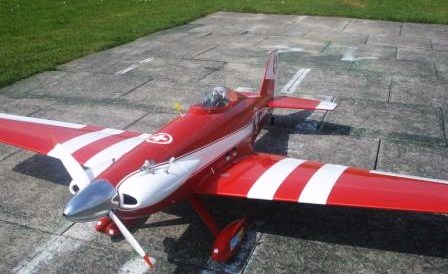 Foto Modellflugzeug Little Toni beim Start